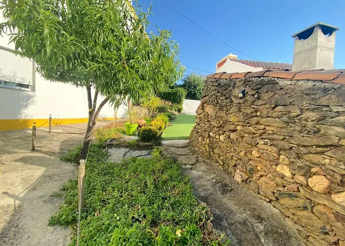 Visitar Bioucas I アパート Souto (Santarem)